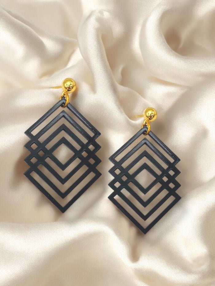 Gatsby Inspired Black & Gold Ball MIDI Dangle
