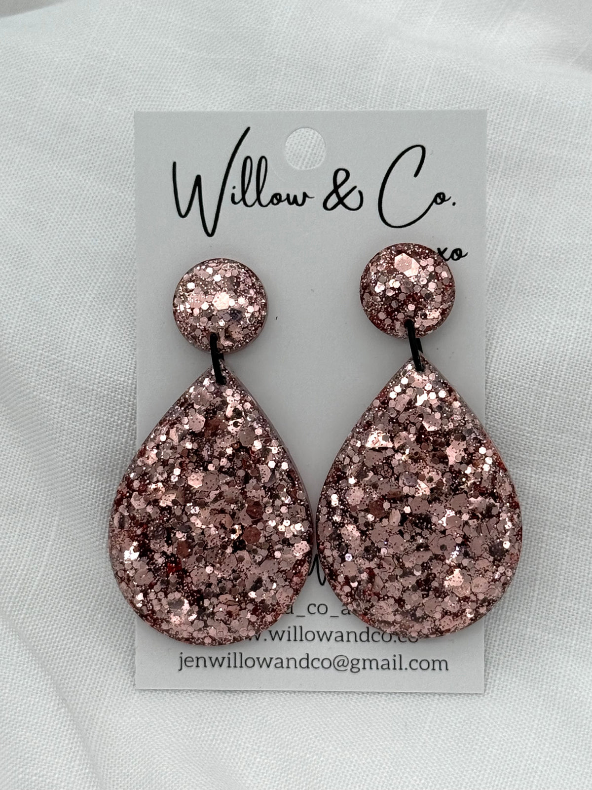 ✨ Vintage Champagne + Rosè Luxe Dangle Duo – Now with BONUS Mini Studs