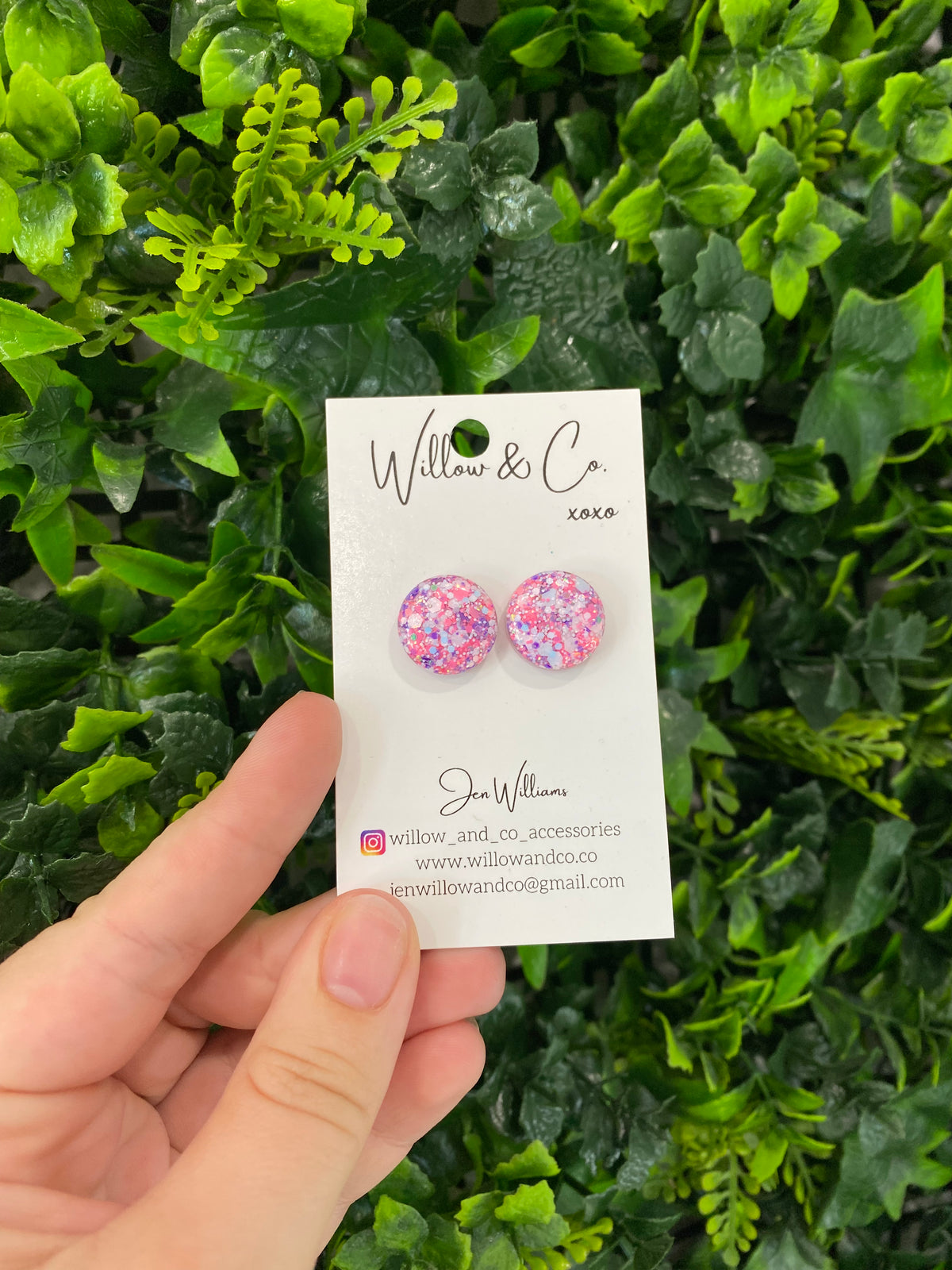 1.5 Stud Pink Wisp – Willowandcoaccessories