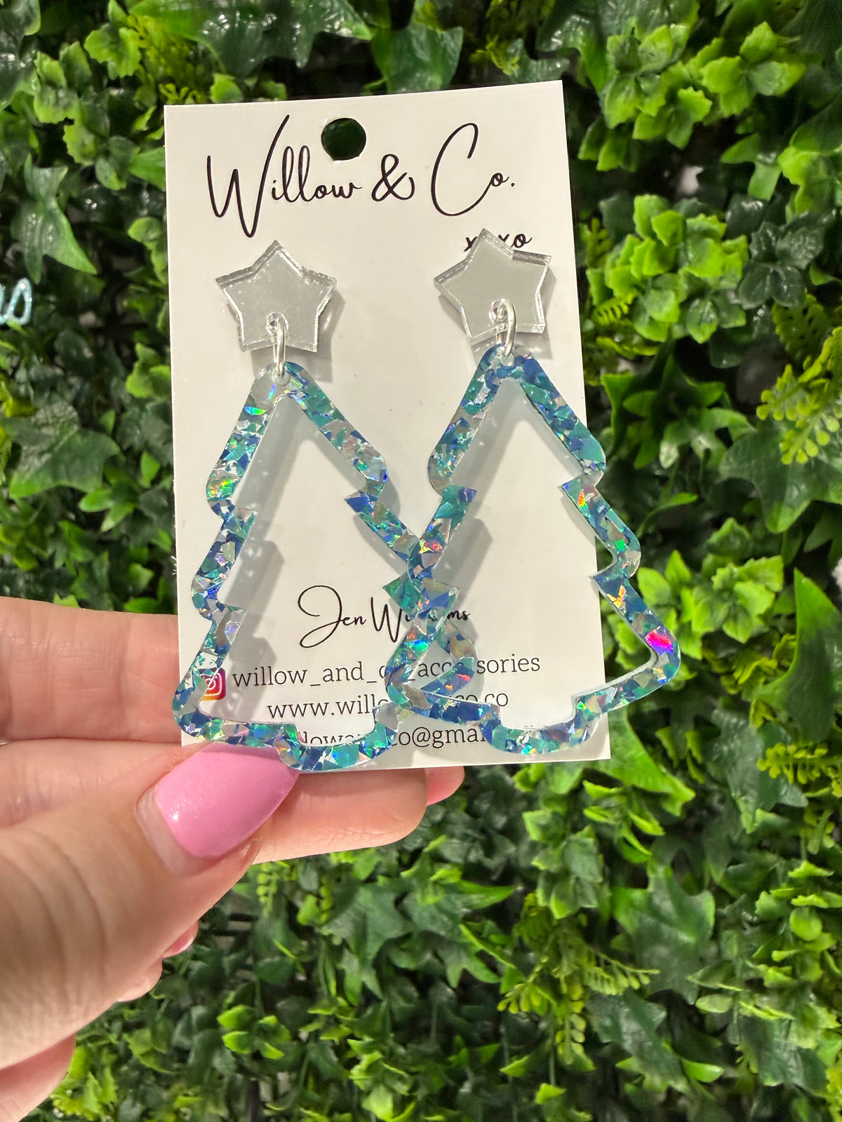 Large Frame Christmas Tree Dangle Seafoam