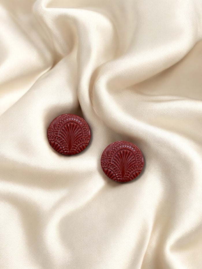 1.5cm Fan Textured Clay Stud Terracotta