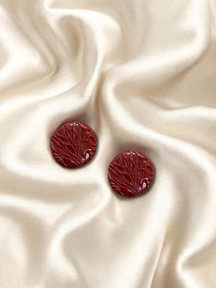 1.5cm Leaf Textured Clay Stud Terracotta