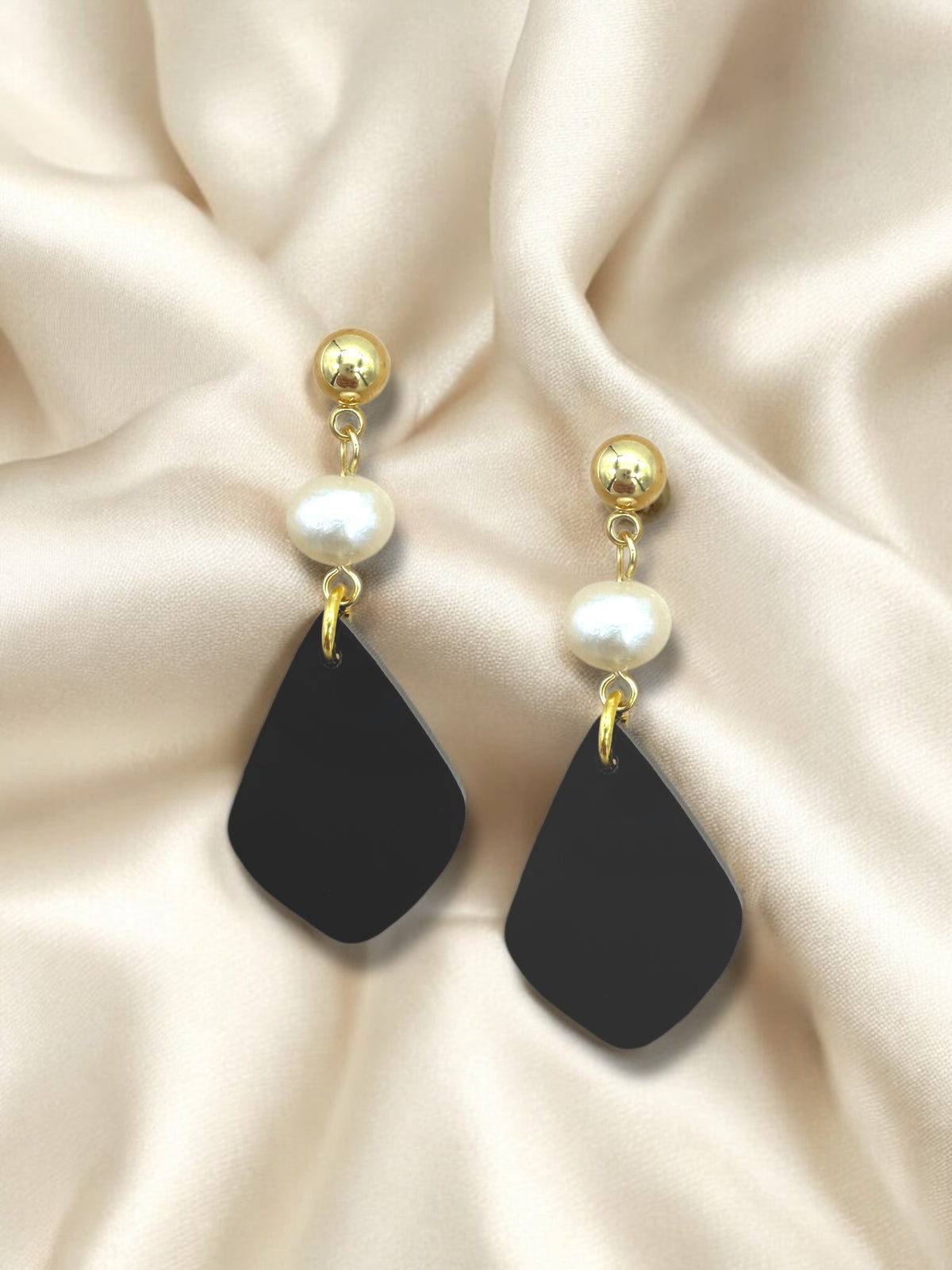 MIDI Pearl Accent Dangle