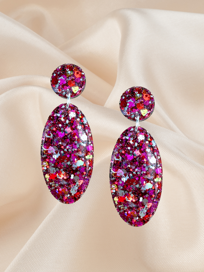 Long Oval Dangle Sweetheart