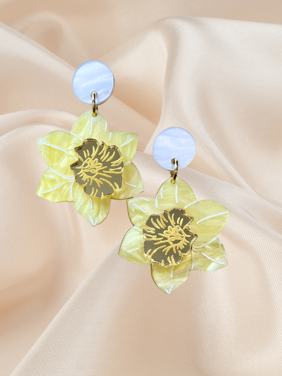 MIDI Daffodil Dangle Yellow