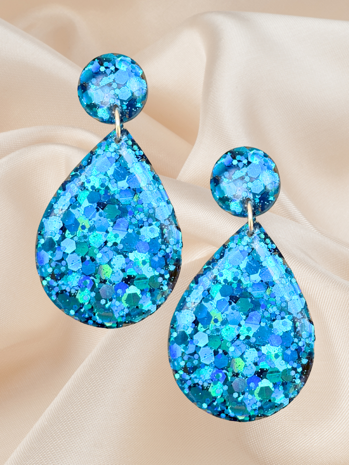 Large Dangle Ocean