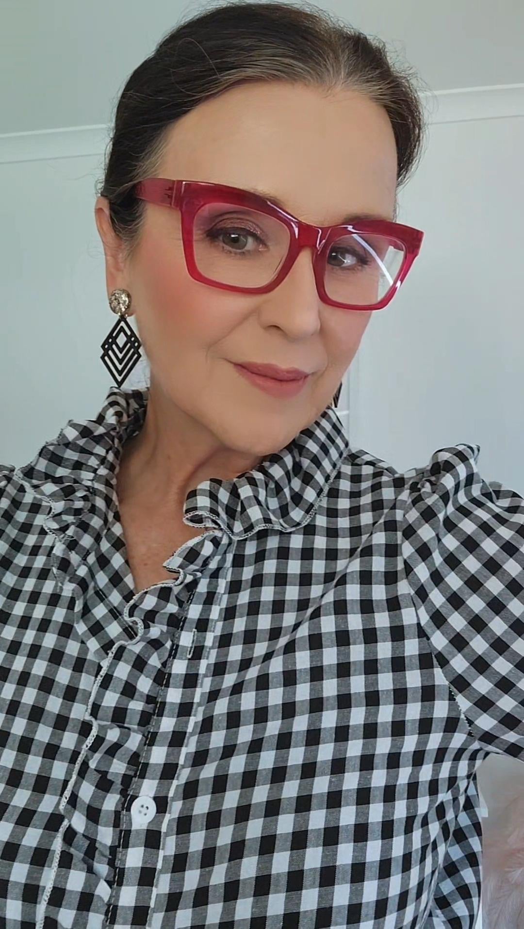 Gatsby Inspired Black & Luminous Gold MIDI Dangle