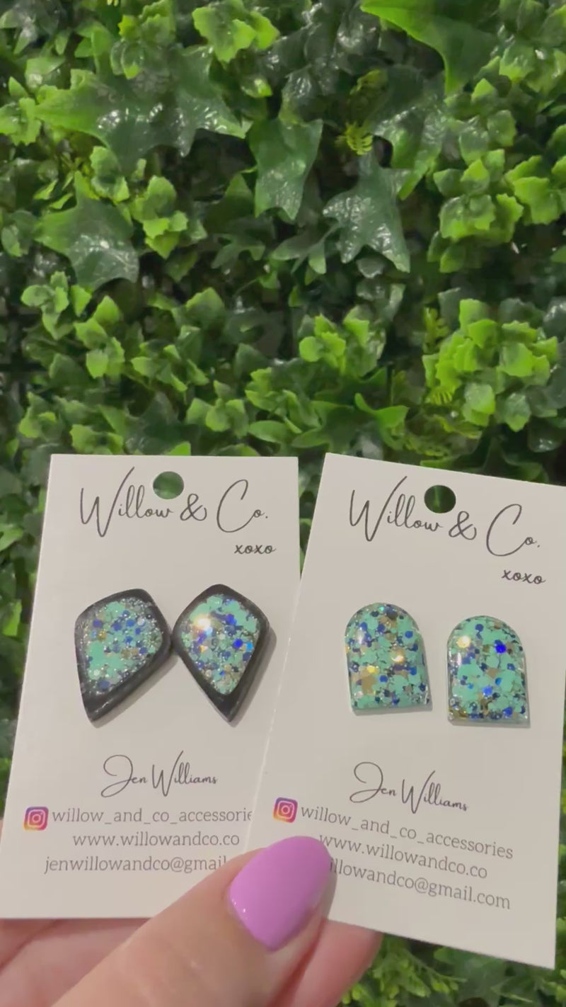 ARCH Stud Sea Glass Sparkle