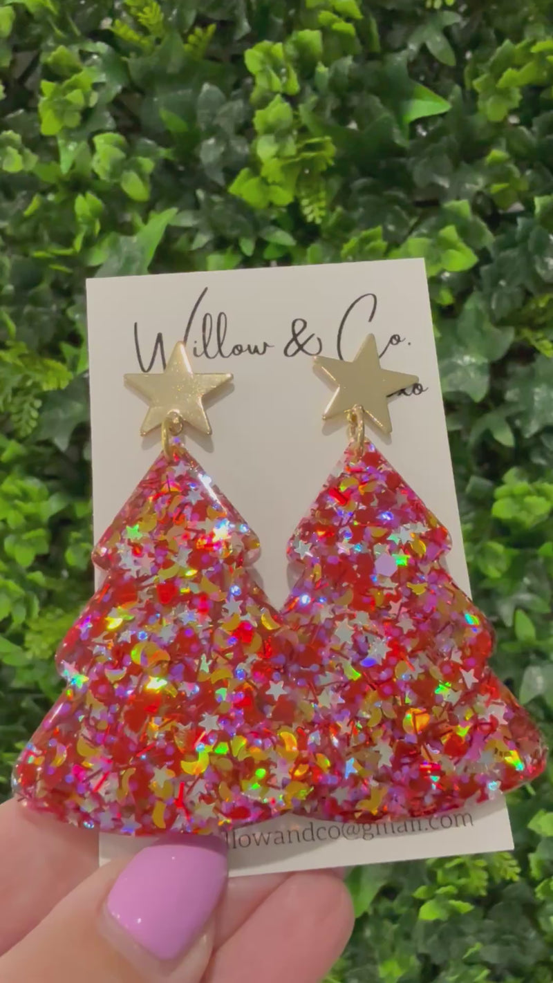 XL Christmas Tree Dangle Wonderland