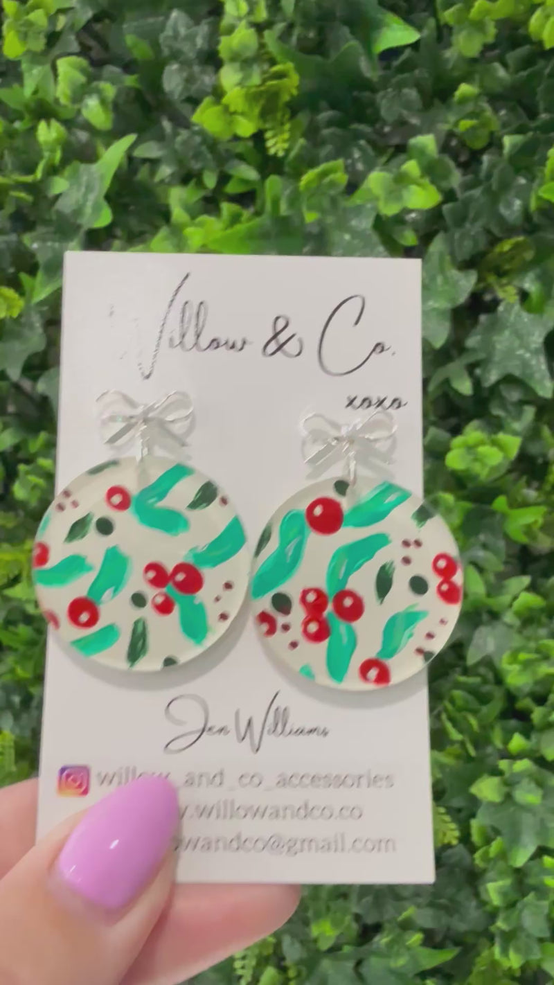 MIDI Holly Jolly Round Bauble