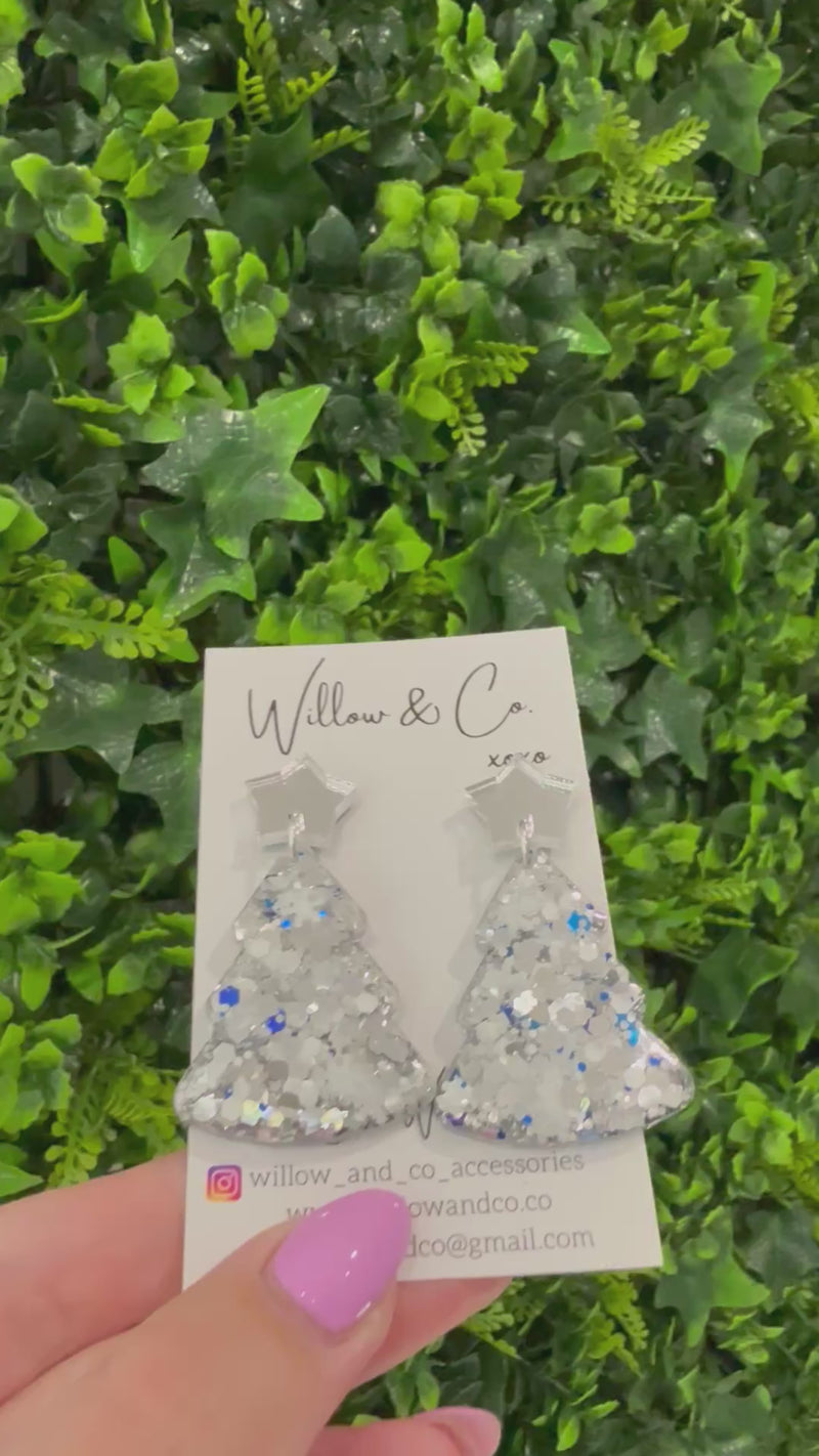 Large Christmas Tree Dangles Snow